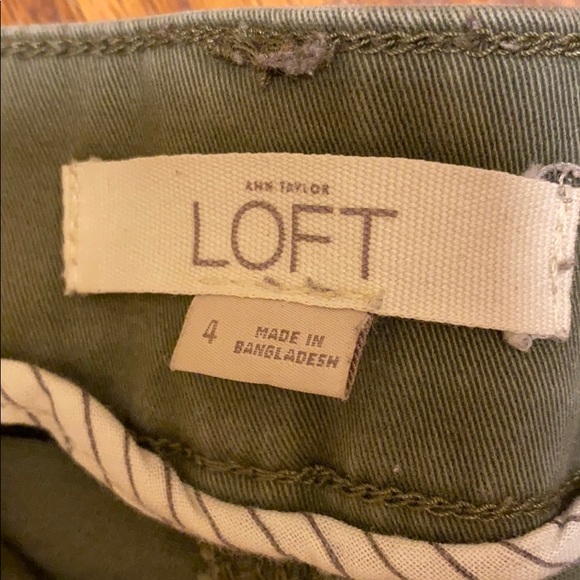 3/$25 PANTS! Loft Green Pants - Picture 4 of 4